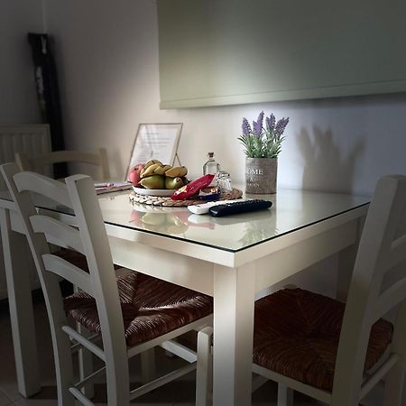 Myrthe Apartments 미르토스 외부 사진