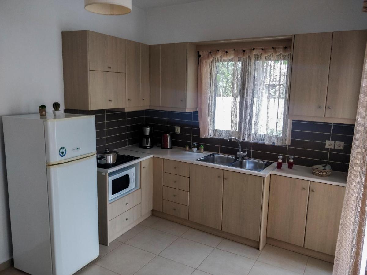 Myrthe Apartments 미르토스 외부 사진