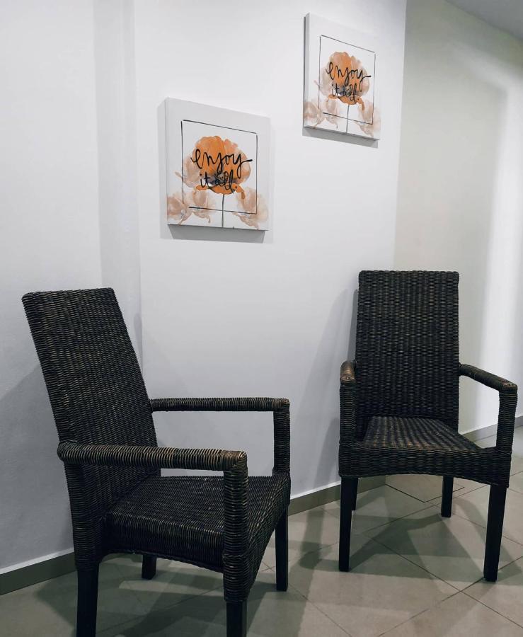 Myrthe Apartments 미르토스 외부 사진